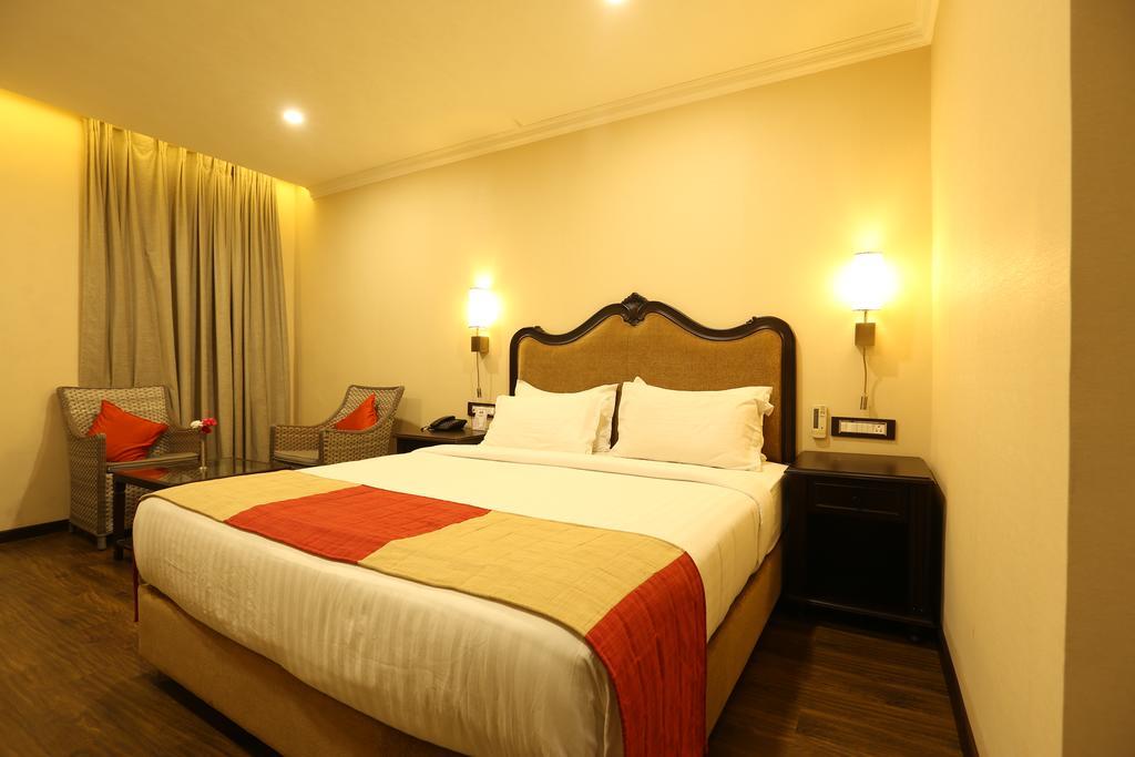 Hotel Atithi Guwahati Zewnętrze zdjęcie